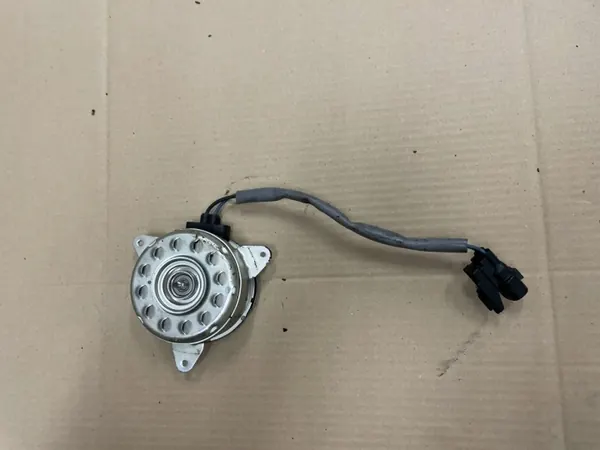 Moottorin jäähdytystuulettin OEM 13V-M7105 Subaru image 3