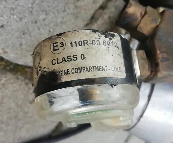 Gebrauchtes LPG-Kit OEM AEB2568B 67R010493 für 6 Zylinder image 8