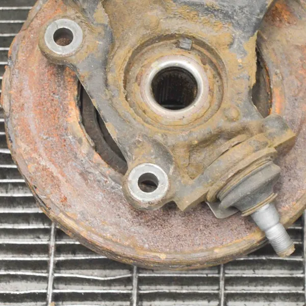 Ford Transit 2016 Vänster Framhjulnav image 4