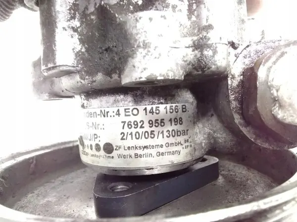 Bomba de direção Audi A8 S8 D3 2005 OEM 4E0145156B image 5