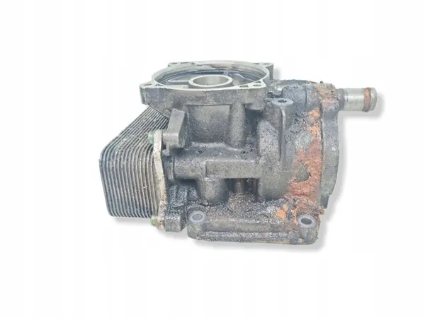 Oljekylarfilterbas OEM 07Z115389D för VW Touareg image 3