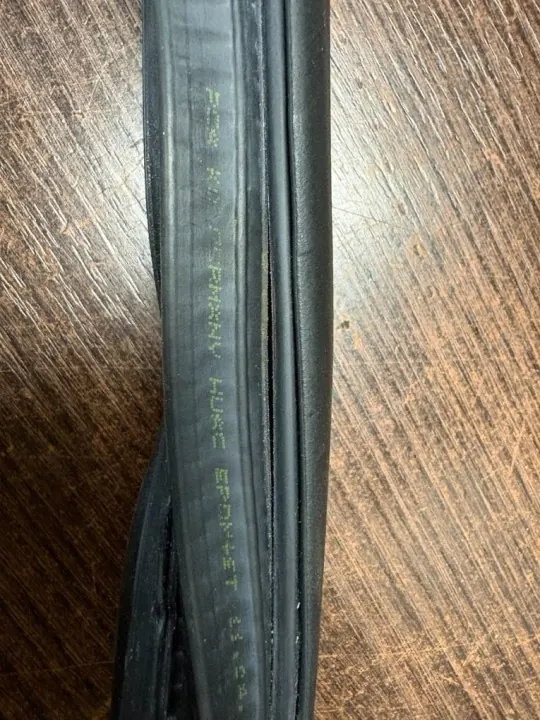 OEM RAJ23279 Fram höger dörrfönsterpackning Toyota image 6