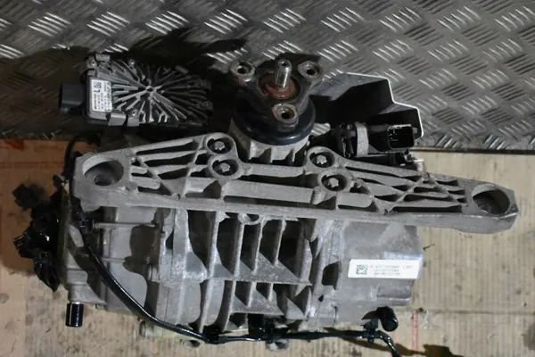 Gebrauchtes Hinterachsdifferential für Mercedes W177 W118 W247 image 3