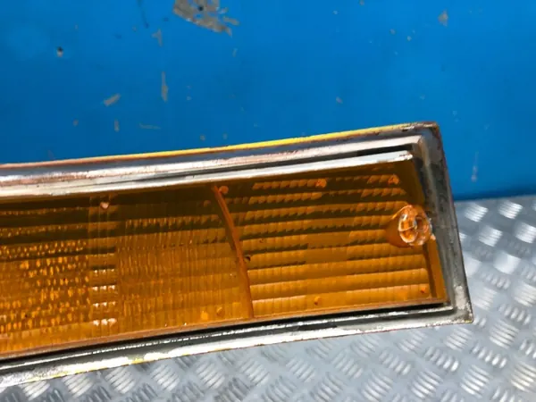 Porsche 911 Intermitente Derecho Lente OEM KL0164F image 7