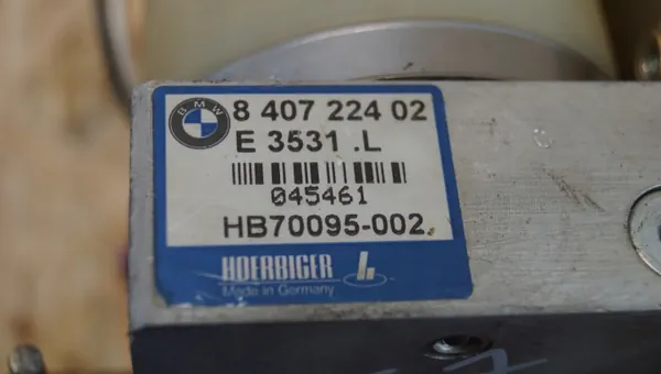 Pompe de toit BMW Z3 d'occasion OEM 8407224 image 8