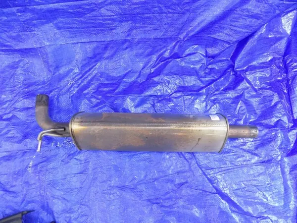 Audi OE Auspufftopf OEM 5Q0253211AT Gebraucht image 2