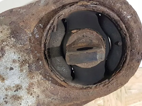 Mitsubishi ASX Mozzo posteriore 2015 4125A014 image 4