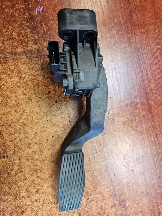 Gaspedaalsensor OPEL ZAFIRA A 2.0 DTI 9202342 image 6