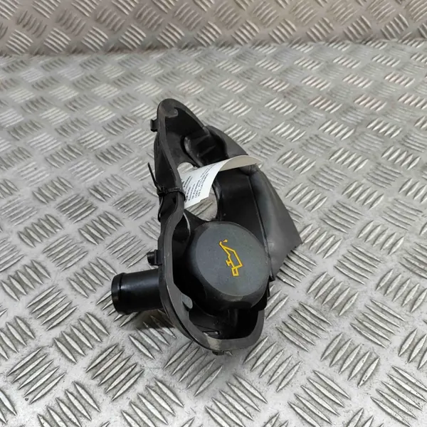 Bouchon de remplissage d'huile Porsche OE 98710615002 image 4