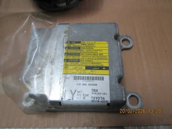 Panneau console airbag OEM pour Toyota Avensis T27 image 10