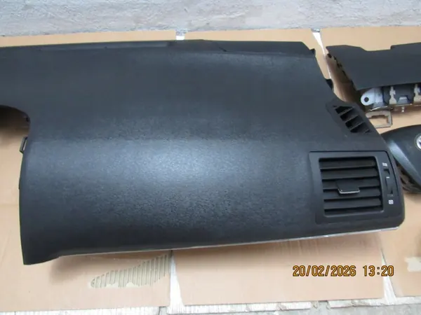 Panneau console airbag OEM pour Toyota Avensis T27 image 3