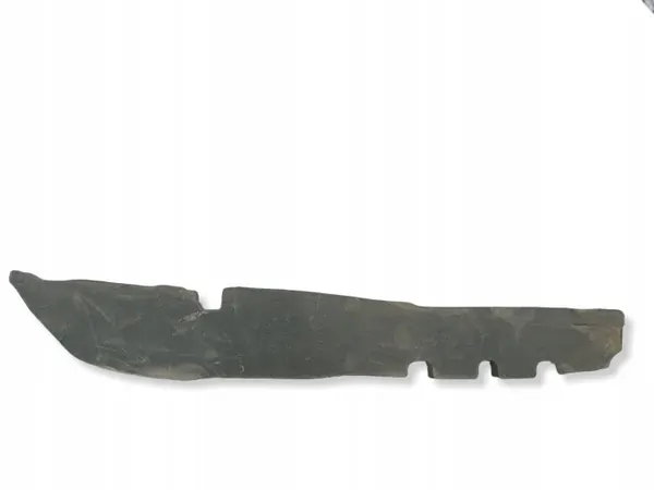 Revestimento de para-lamas Mitsubishi OE FOB58833 - Usado image 2