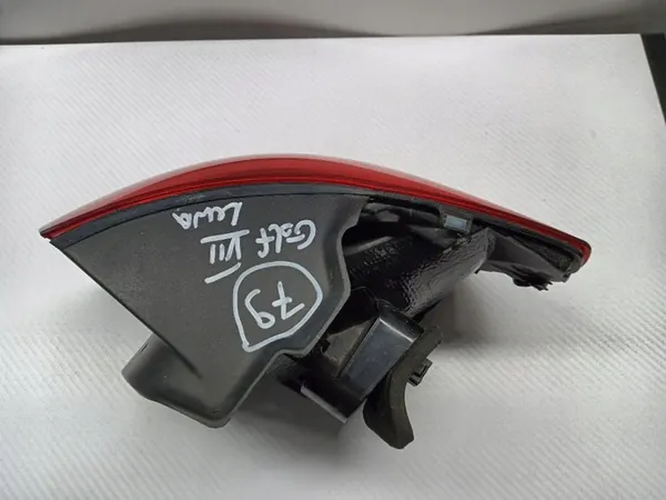 Luz Trasera Izquierda VW Golf VII Sportsvan image 7