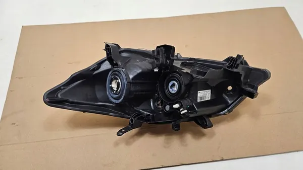 Faros Delantero Derecho Toyota Auris I Lift 81130-02A40 image 5