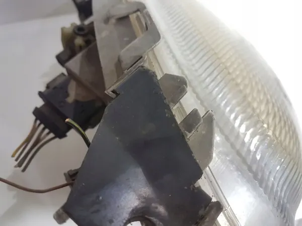 Mercedes-Benz A W168 Koplamp 0301152212 image 4