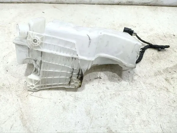 Volkswagen Atlas Pesuainesäiliö 3CN955453B image 3