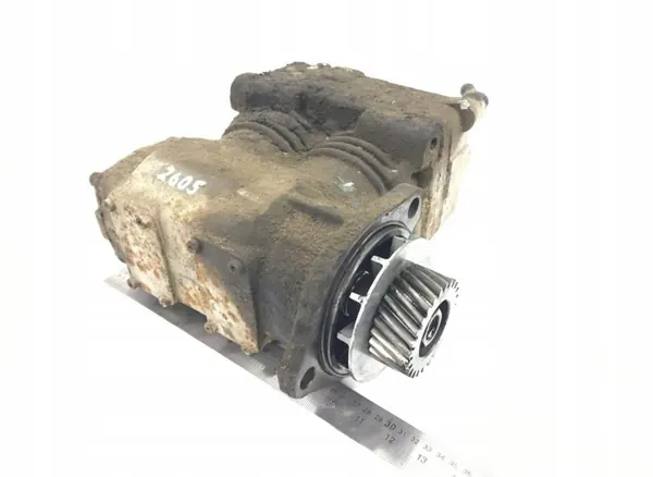 70303443 Compressor de ar Volvo - Peça OEM usada image 2