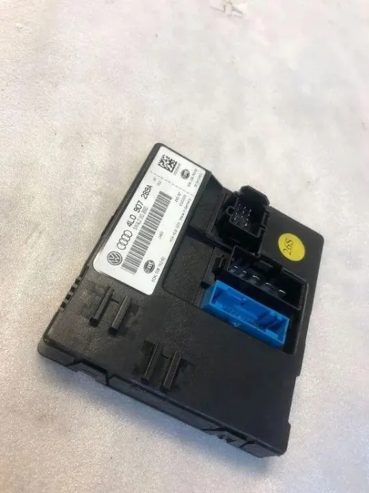 Módulo Conforto Audi Q7 OEM 4L0907289A - Usado image 3
