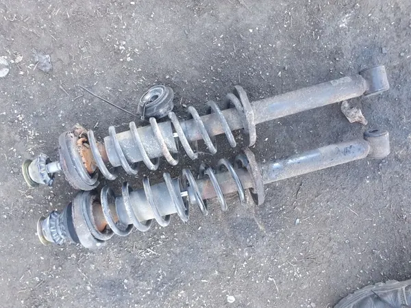 OEM Amortyzatory Achter Dempers & Veren VW Polo 6n2 image 3