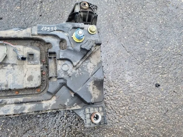 Pieza auto OEM 12678023 para Citroen C4 Picasso 2016 image 3