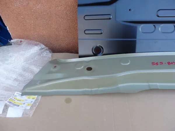 Takaosa OEM 565813308A 565813309 Skoda Kodiaq image 3