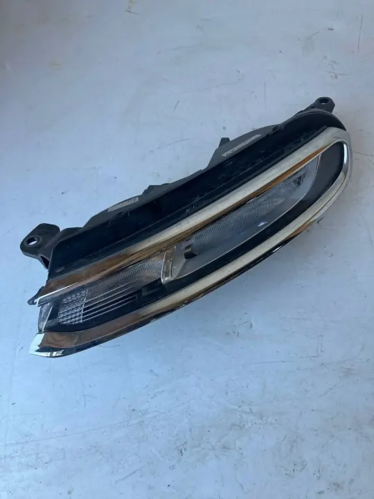 OEM 9820877980 Luz Dia Dianteira Esquerda para Citroen C3 III image 2
