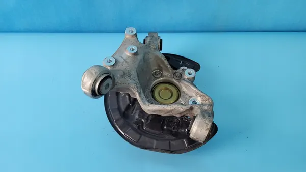 MERCEDES W177 A180 Höger Bakre Knuckle A2473560000 image 10