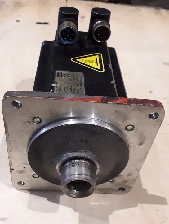 KUKA KK4EY-YYYY-033 Synchronous Motor 0.79KW 600V image 2