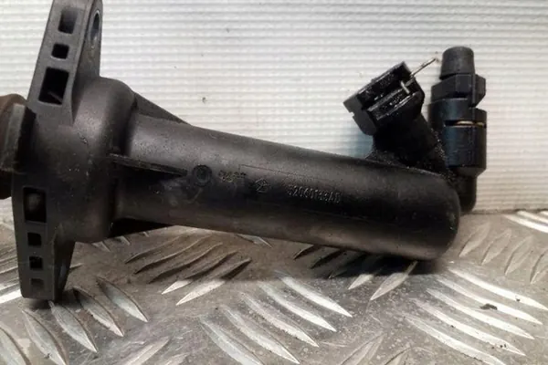 Kopplingscylinder DODGE NITRO 2.8L Diesel 2008 image 4