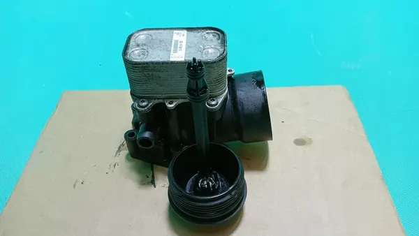 Oljefilterbas Skoda Rapid 1.6 TDI image 2