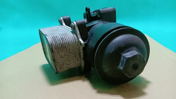 Oljefilterbas Skoda Rapid 1.6 TDI image 7