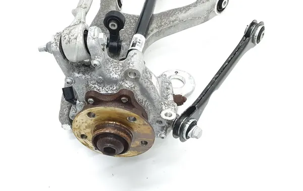 Snodo posteriore destro Audi A5 8T Lift 8K0505432AR image 10