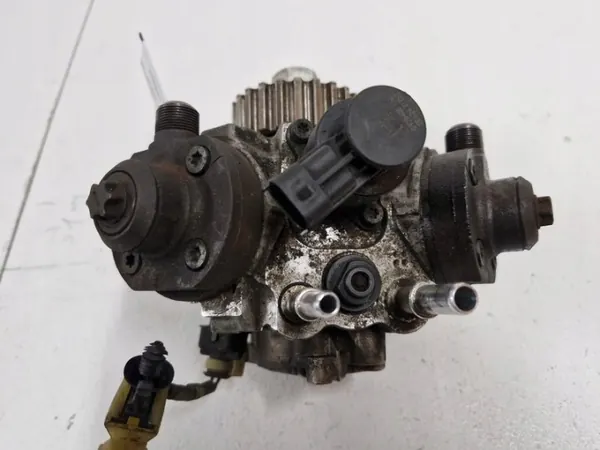 Jaguar XF X250 3.0 D inspuitpomp OEM AH2Q9B395AB image 7