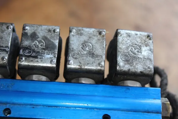 Carril de inyección de gas Stag WO1-4 - Pieza OEM usada image 4