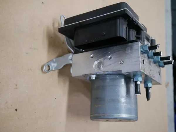 BMW ABS-Pumpe OEM 6856926 für E84 X1 image 3