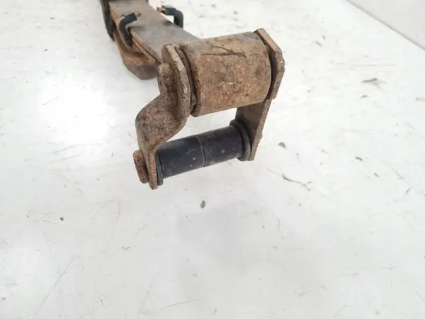 Nissan Navara D40 Hinterfeder OEM MAM42780 image 3