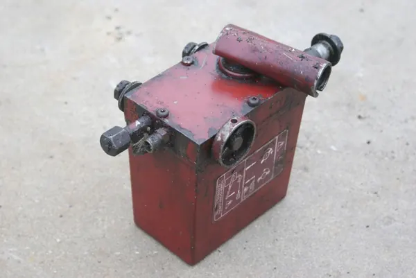 Pompe de levage de cabine , image 1