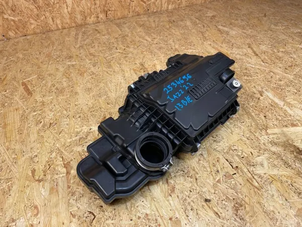 Ilmansuodatin Kotelo OEM KWS16345 Honda Jazz V image 7