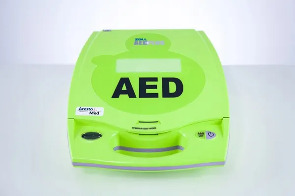 Defibrillatore Zoll AED Plus con Elettrodi image 4
