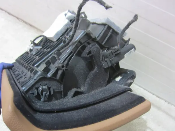 BMW 3 F34 passagerarsida handskfack brun OEM 51169239346 image 3