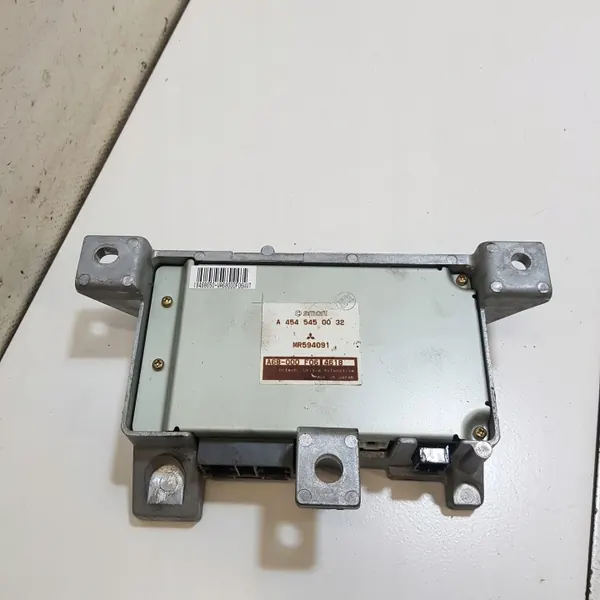 Module direction assistée Mitsubishi Colt Z30 MR594091 image 2