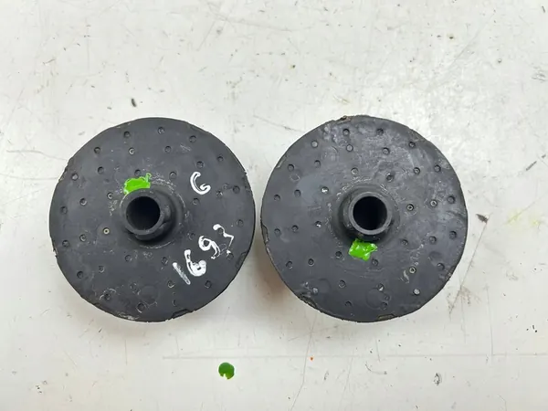 Gummifjäderkuddar Set Audi A4 B7 1.9 TDI Sedan image 6