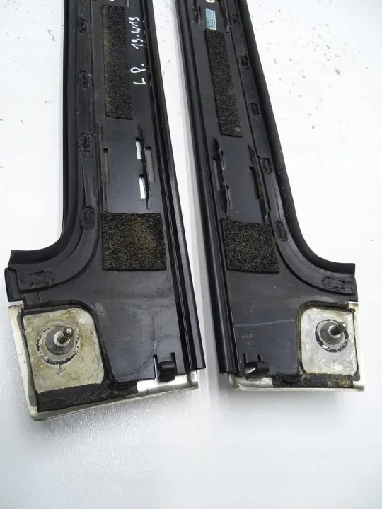 OEM 8F0853266D Framruta Sidolist Höger/Vänster image 9