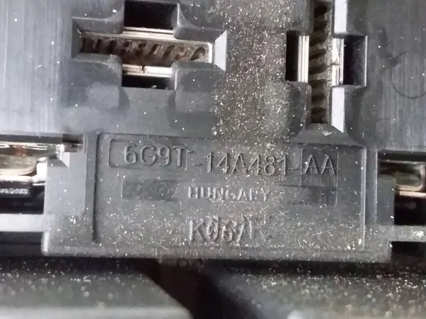 Caixa de fusíveis Ford Mondeo MK IV 6G9T14A481AA image 4