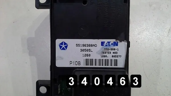 Interruptor Jeep OEM AM-340463 para Grand Cherokee 2004 image 3