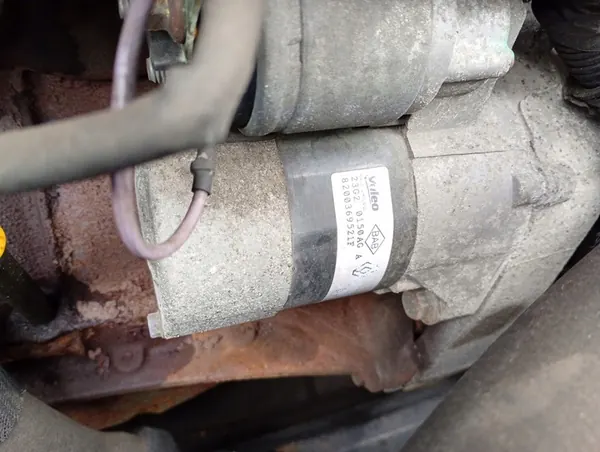 Motor de arranque Renault Twingo II 1.2 OE 8200369521F Valeo image 2