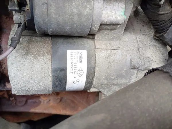 Motor de arranque Renault Twingo II 1.2 OE 8200369521F Valeo image 3