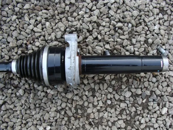 Höger fram halvaxel VW Transporter T6 T5 2.0 TDI image 3