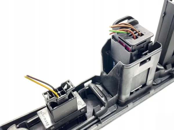 Grelha de ventilação dianteira OEM 5M0858071K VW Golf Plus image 4