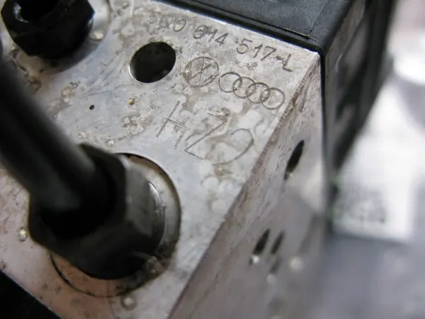 ABS-pomp Skoda VW Polo SEAT 0265225161 image 3